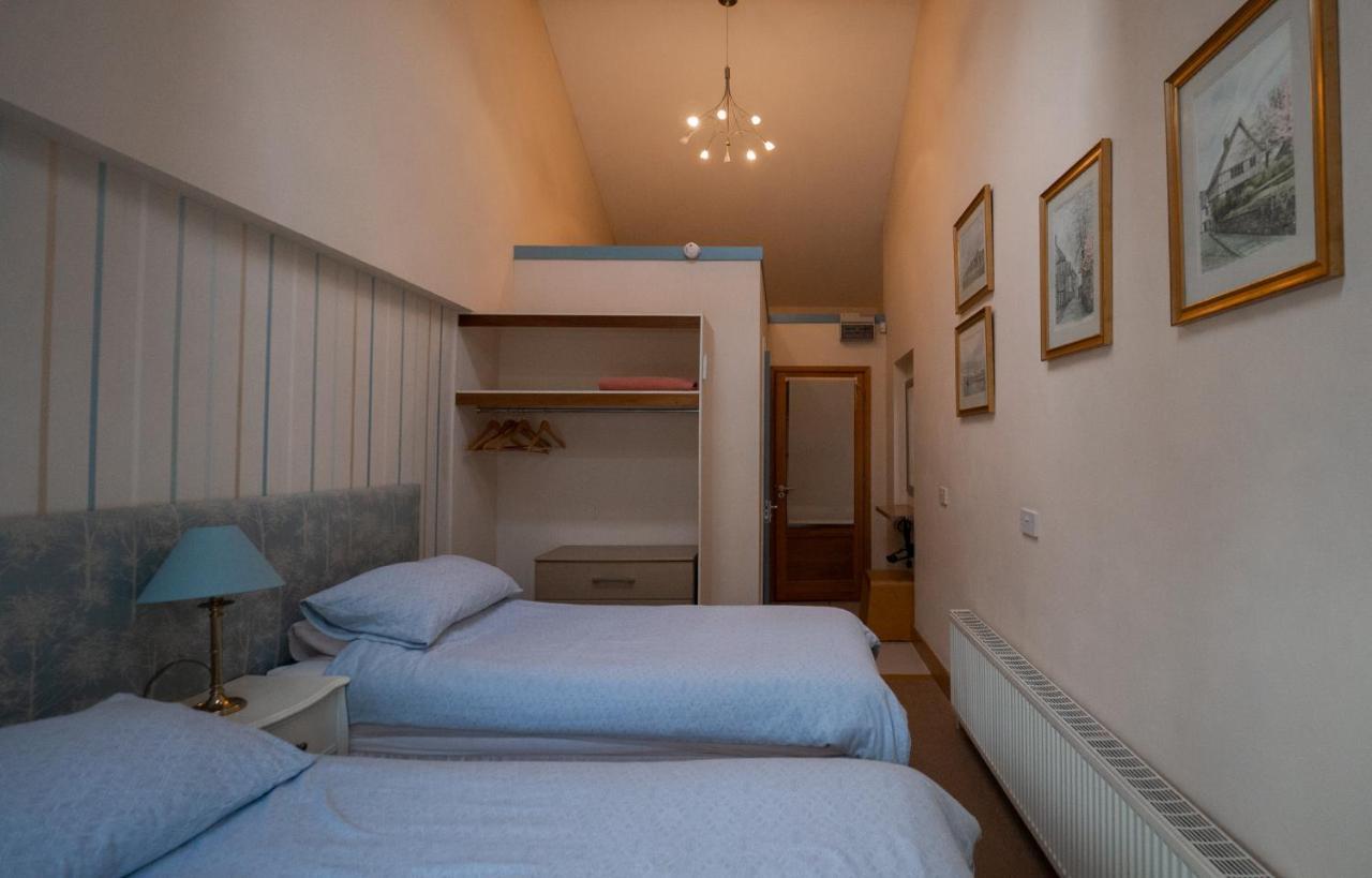Surlingham Lodge Studio Large Family Cottage Norwich Luaran gambar